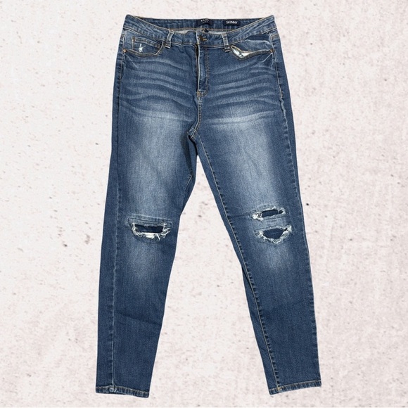 Kaari Blue Skinny Blue Distressed Jeans - Picture 1 of 4